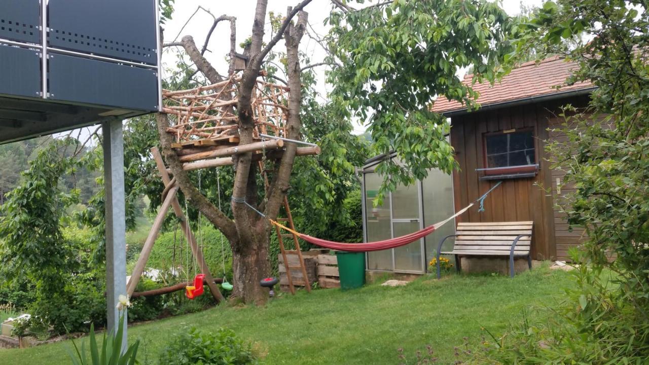 Ferienwohnung Adelhardt Eckersdorf Ngoại thất bức ảnh