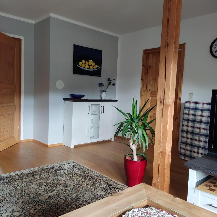 Ferienwohnung Adelhardt Eckersdorf Ngoại thất bức ảnh